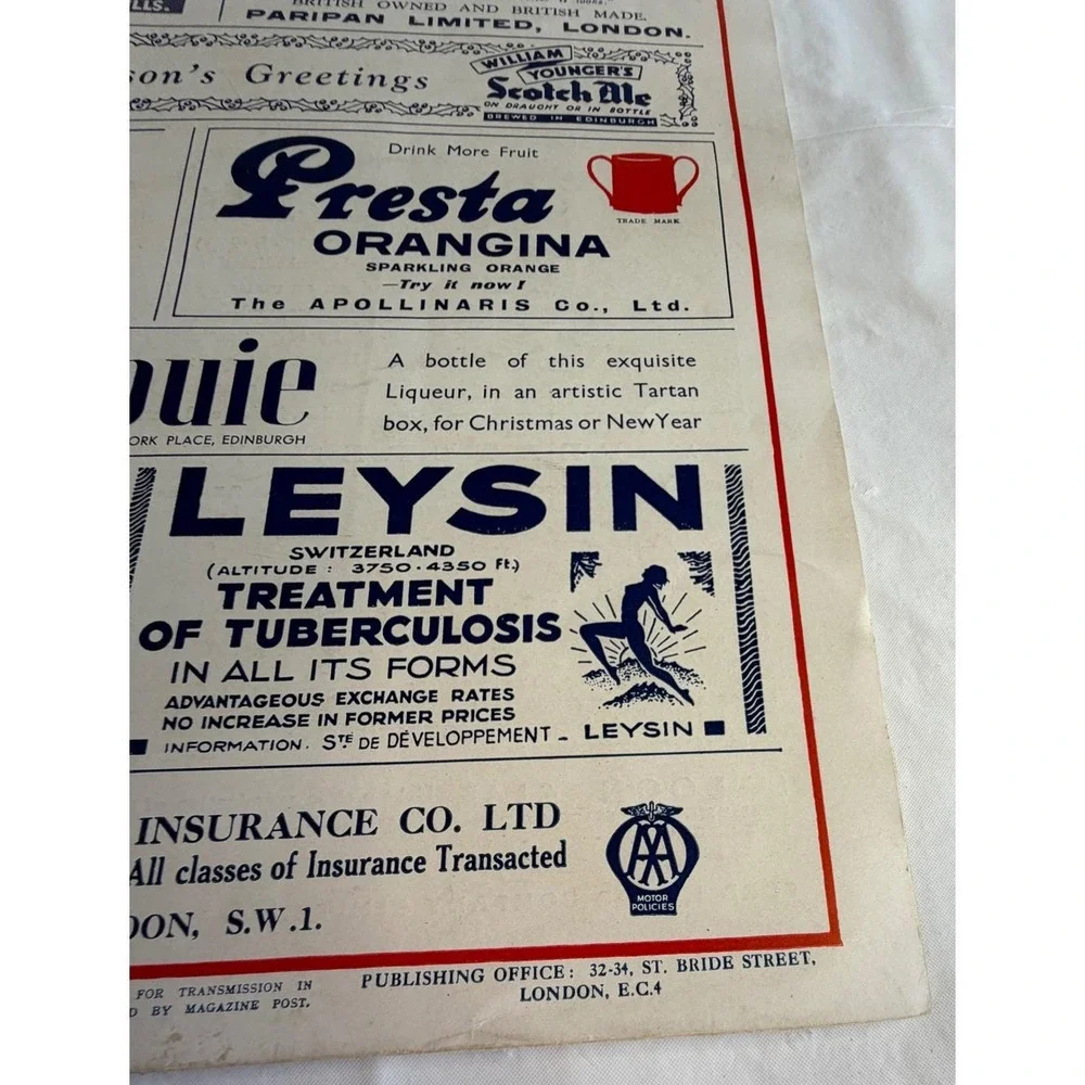 Vintage 1938 The Illustrated London News December 17 Dewars White Label Ad